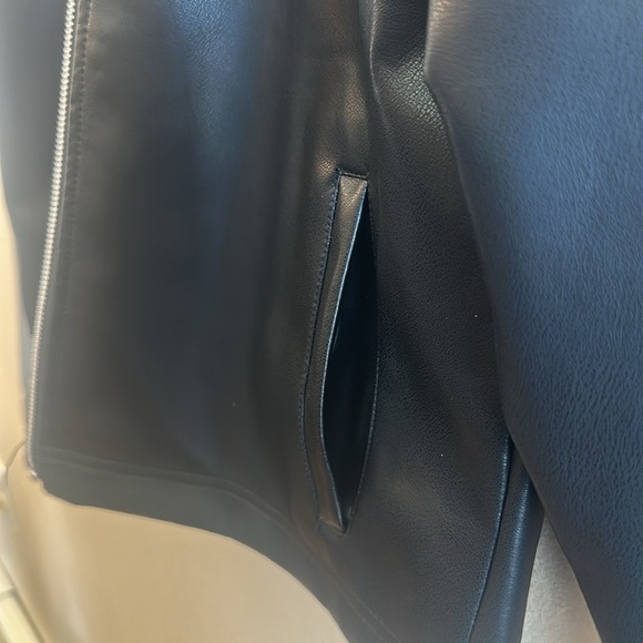 Stoosh Robyn Faux Leather Racing Jacket Front Zip Vegan Leather Womens Size S - Picture 4 of 10